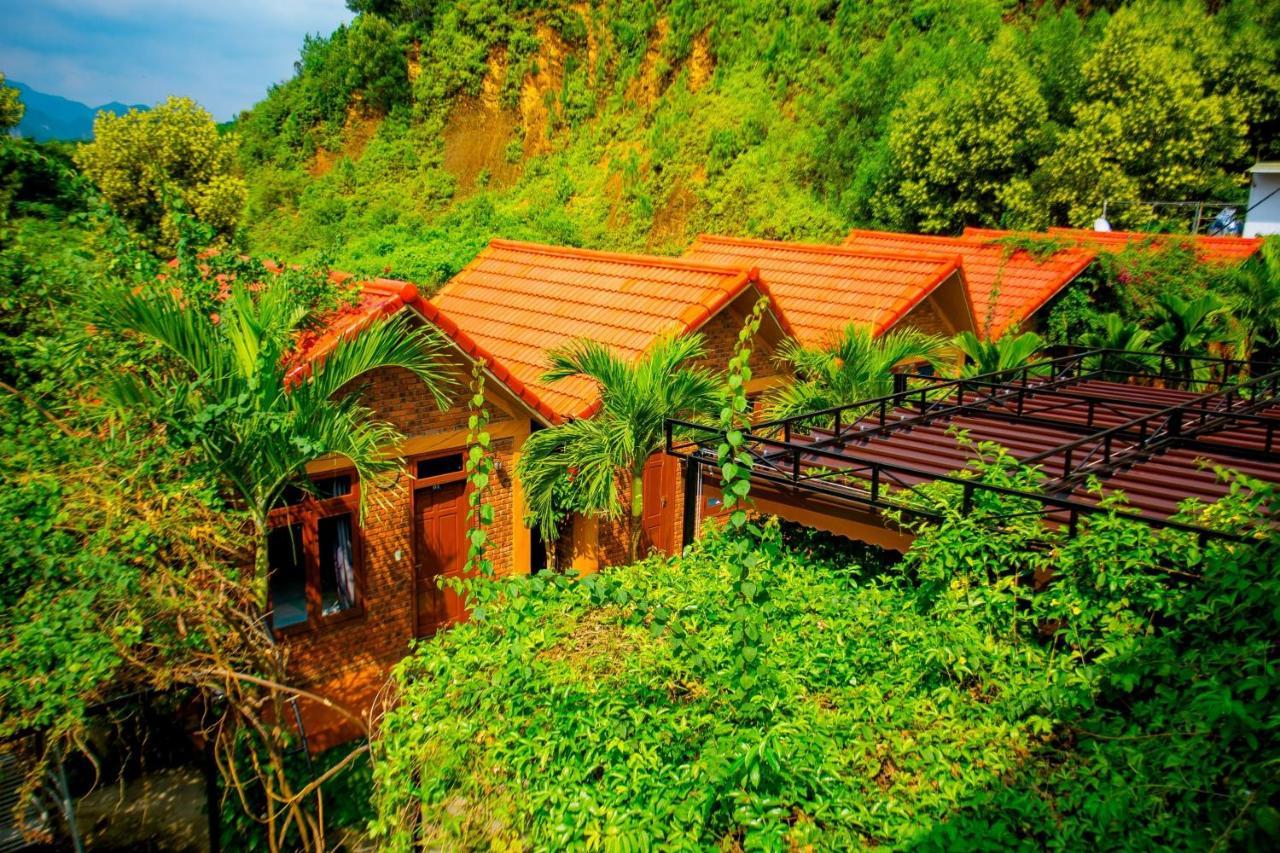 Hillside View Bungalow Homestay Phong Nha Kültér fotó